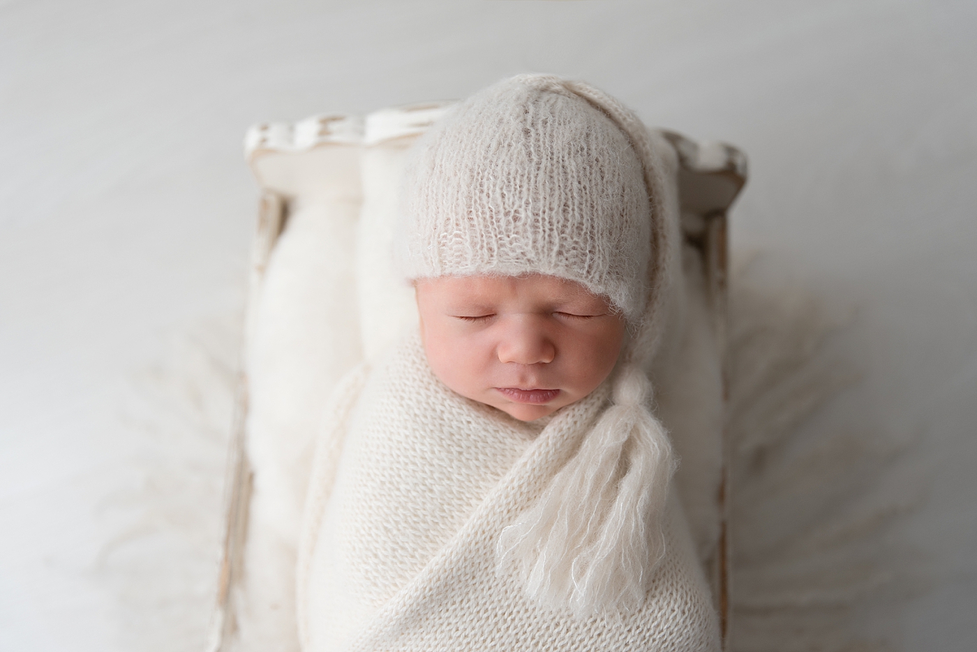 Posed newborn session with Rachel Brookes Photography, a newborn photographer in Chagrin Falls.